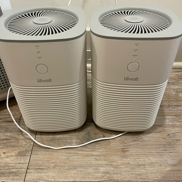 NOT FOR SALE ANYMORE! Coway Airmega and levoit air purifiers - Picture 10 of 14